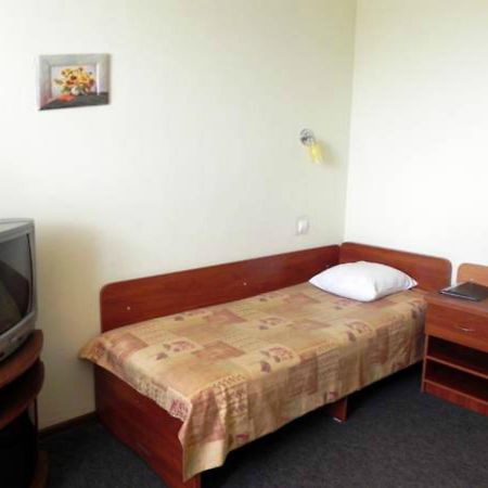 Hotel Rassvet Dnipro Exterior foto